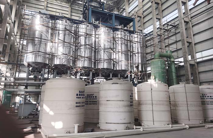 Acid leaching of silica sand